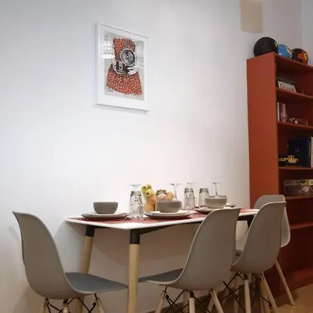 Apartment Pythea's In Historic Center Of