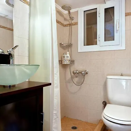 Apartment Pythea's In Historic Center Of Athens